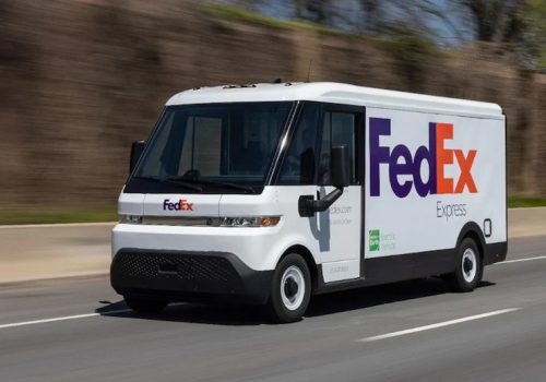 एक चार्जमा ४१८ किलोमिटर दौडियो जीएमको इलेक्ट्रिक भ्यान, गिनिज बुकमा रेकर्ड