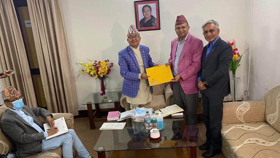 एमालेले निर्वाचन आयोगलाई सोध्यो- वेबपेज र सामाजिक सञ्जालमा अंकुश लगाउनु कसरी उपयुक्त ?