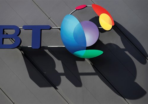 बेलायती दूरसंचार कम्पनी बीटी ग्रुपले म्यादभित्रै हटाउन सकेन ह्वावेका उपकरणहरू