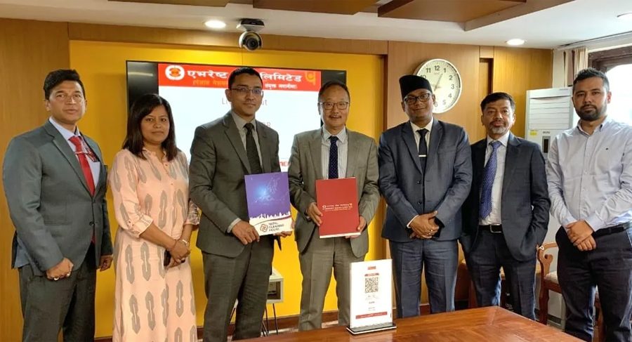 एभरेष्ट बैंकको मोबाइल बैंकिङ एपमा ‘नेपाल पे क्यूआर’ एकीकृत