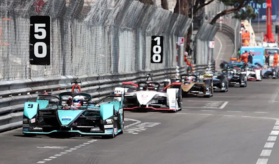 म्याक्लारेन सन् २०२३ मा ईलेक्ट्रिक कारहरुको रेसिङ फर्मुला ई मा सामेल हुने