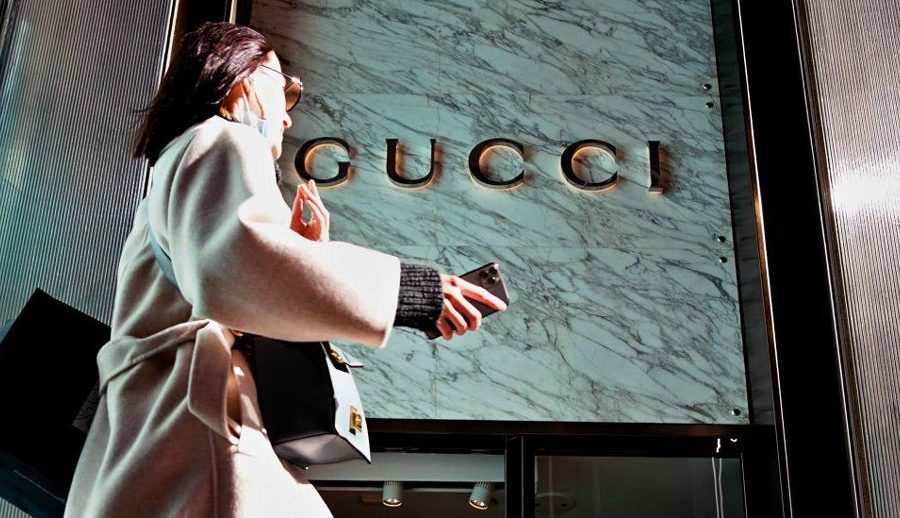 गुच्ची स्टोरले अमेरिकामा क्रिप्टोकरेन्सीमा भुक्तानी स्वीकार गर्ने