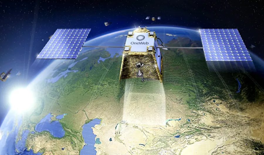 मोटोरोलाले बुलिटसँग मिलेर लन्च गर्यो डायरेक्ट-टू-स्याटेलाइट फोन र ब्लुटुथ मोड्युल