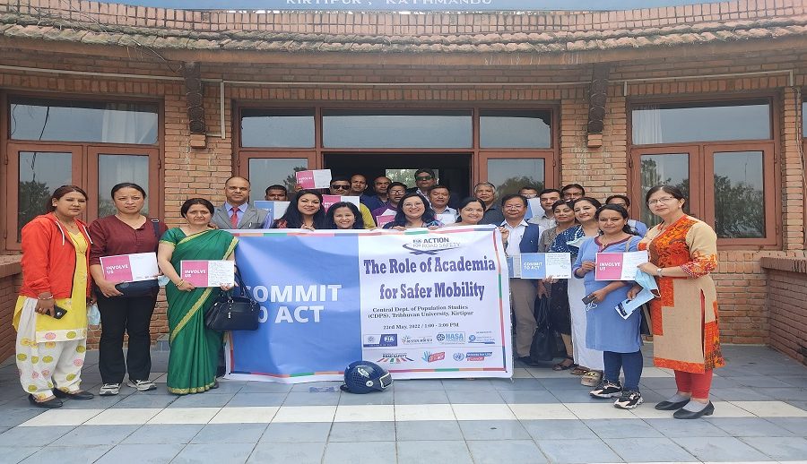रोल अफ एकेडेमिया फर सेफर मोबिलिटि नामक गोलमेच बैठक सम्पन्न