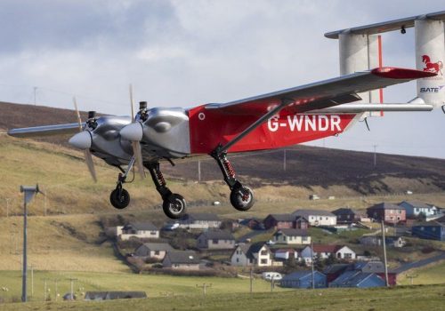 बेलायतको दुर्गम स्थानहरूमा चिठिपत्र लैजान ड्रोनको प्रयोग गरिने