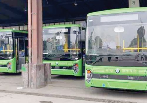 परीक्षणमा साझाका विद्युतीय बस