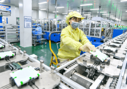 चीनको स्मार्ट ब्याट्री विकासः अब विद्युतीय गाडी बढी दिगो र भरपर्दो हुने