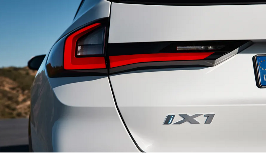 बीएमडब्ल्यूले एक्स१ कम्प्याक्ट एसयूभीलाई अल इलेक्ट्रिकमा पुन डिजाइन गर्ने