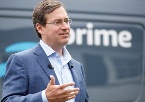 अमेजनका सीईओ डेभ क्लार्कले कम्पनी छोड्दै