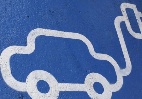 २०२८ सम्म इलेक्ट्रिक भेहिकलले विश्वको ३३ प्रतिशत बजार लिन सक्ने