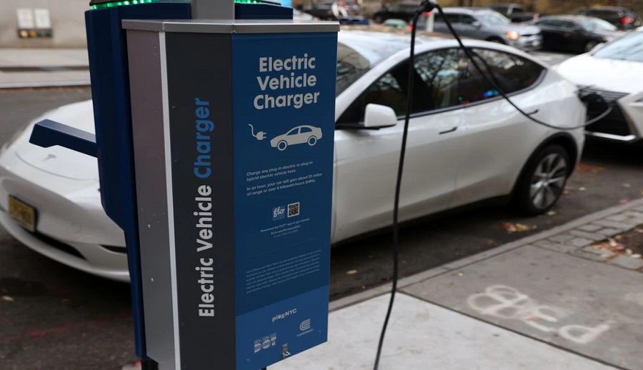 ईभी चार्जर उत्पादन बढाउन ७० करोड डलर लगानी गर्दै अमेरिकी कम्पनी