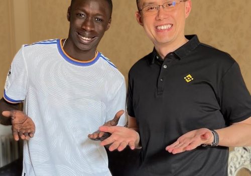 क्रिप्टोकरेन्सी एक्सचेन्ज बाइनान्सले सोशल मिडिया इन्फ्लूएन्सर खाबी लामेसँग सहकार्य गर्ने