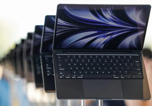 एम२ चिपसेट युक्त म्याकबुक एयर बिक्रीका लागि उपलब्ध