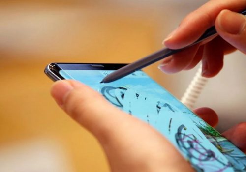 मोबाइलमा पानी नछिर्ने झूटो दावी गरेपछि सामसङ अस्ट्रेलियामाथि ९७ लाख डलर जरिबाना