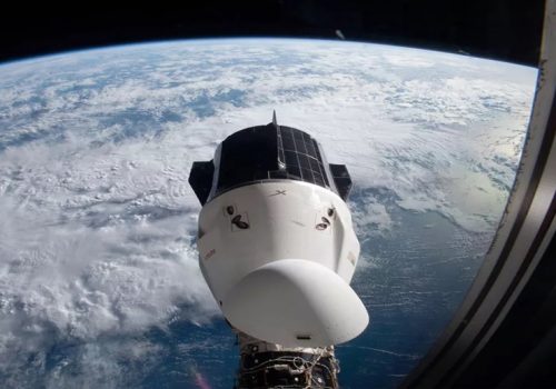 नासाले स्पेसएक्ससँग थप पाँच ओटा अन्तरिक्षयात्री मिसन खरिद गर्ने