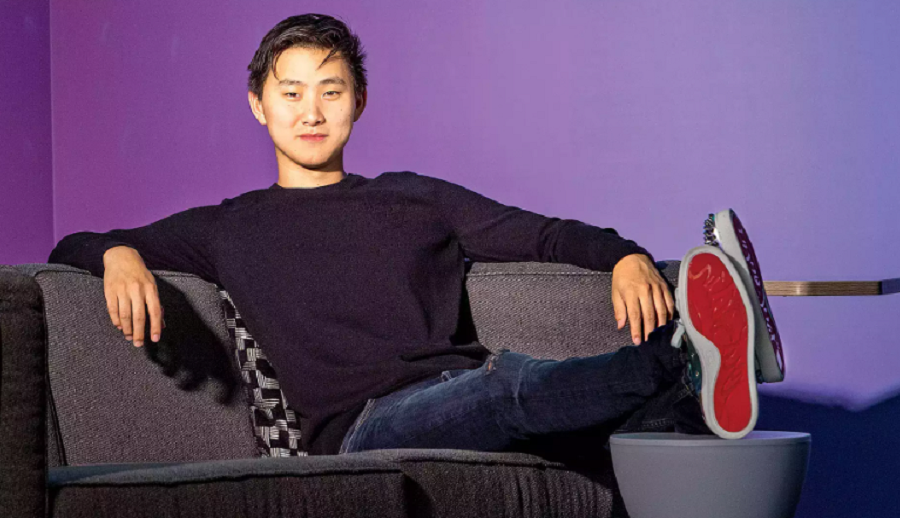 एमआईटी ड्रप आउट वाङ, २५ वर्षमै ‘सेल्फ मेड’ अर्बपति