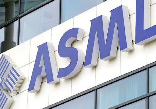 एसएमएल होल्डिङको शेयर मूल्यमा गिरावट