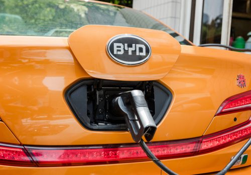 ईलेक्ट्रिक भेहिकल बिक्रीमा बीवाईडी भन्दा पछाडि पर्यो टेस्ला