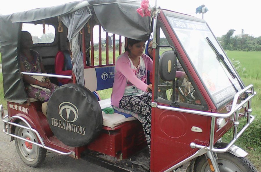 नवीकरणीय ऊर्जामा विनाधितो लगानी गर्दै सहकारी, ई–रिक्सा खरिद गर्नेको संख्या धेरै