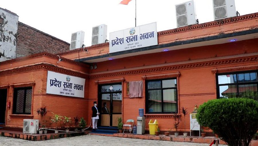 ५० लाखभन्दा माथिका योजना ‘मुख्यमन्त्री ड्यास बोर्ड’ मार्फत अनुगमन गर्दै लुम्बिनी प्रदेश