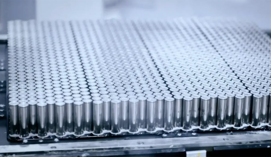 पानासोनिकले कार्यक्षमता सुधार गर्न नयाँ टेस्ला ब्याट्रीको उत्पादनमा ढिलाइ गर्ने