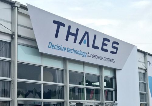 थालेस एलेनिया स्पेसले इटालीमा मेगा स्याटेलाइट फ्याक्ट्रि अनावरण गर्यो