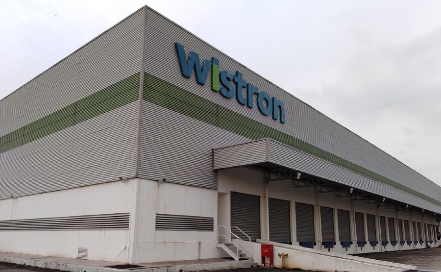 आईफोन एसेम्बल गर्ने विस्ट्रनले मलेसियामा नेपाली श्रमिक लैजाने