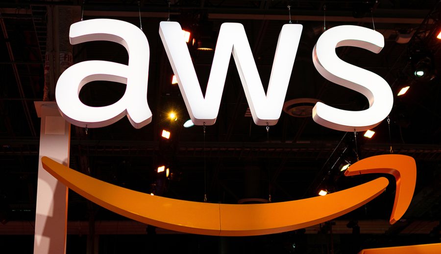 अमेजनले स्टार्टअप्सलाई एन्थ्रोपिक सहित एआई मोडेल प्रयोग गर्न निःशुल्क क्रेडिट प्रदान गर्ने