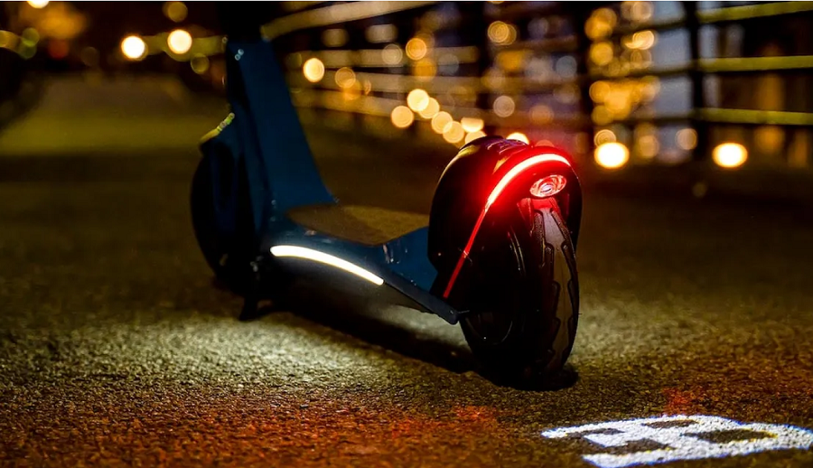 महँगो कार निर्माता कम्पनी बुगाटी इलेक्ट्रिक स्कुटर बजारमा प्रवेश, शुरुवाती मूल्य ९०० अमेरिकी डलर