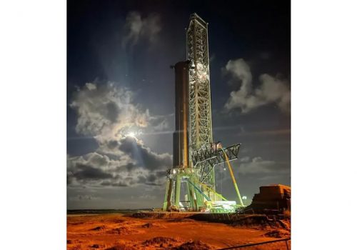 इलन मस्कको ‘मंगल’ योजना, रातो ग्रहमा अन्तरिक्ष यान लन्च प्याड बनाउने कल्पना