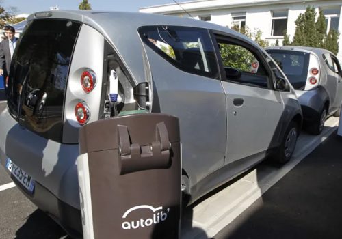 इलेक्ट्रिक भेहिकल प्रति महिना १०० यूरोमा भाडामा दिने कार्यक्रम ल्याउँदै फ्रान्स