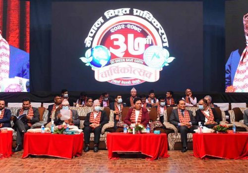 मन्त्रालयले अब विद्युतीय सवारी मात्र खरिद गर्नुपर्छ : ऊर्जामन्त्री भुसाल