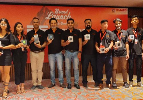 नेपालमा भित्रियो रिभरसङ ब्राण्ड, स्मार्टवाच तथा इयरबड्स सार्वजनिक