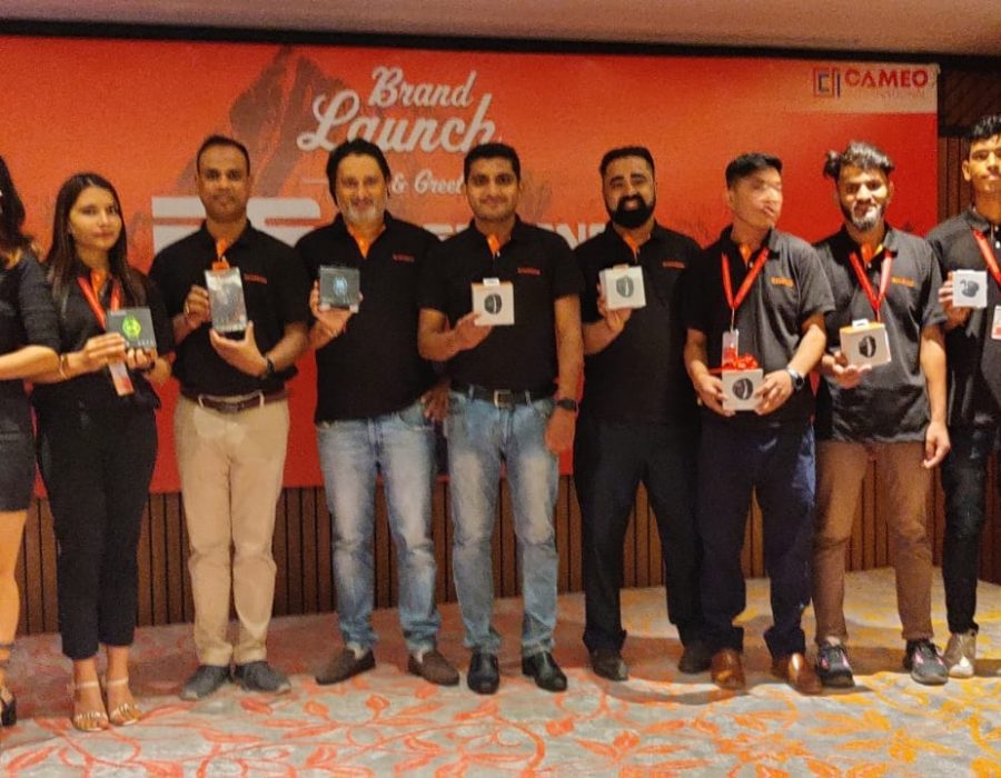 नेपालमा भित्रियो रिभरसङ ब्राण्ड, स्मार्टवाच तथा इयरबड्स सार्वजनिक