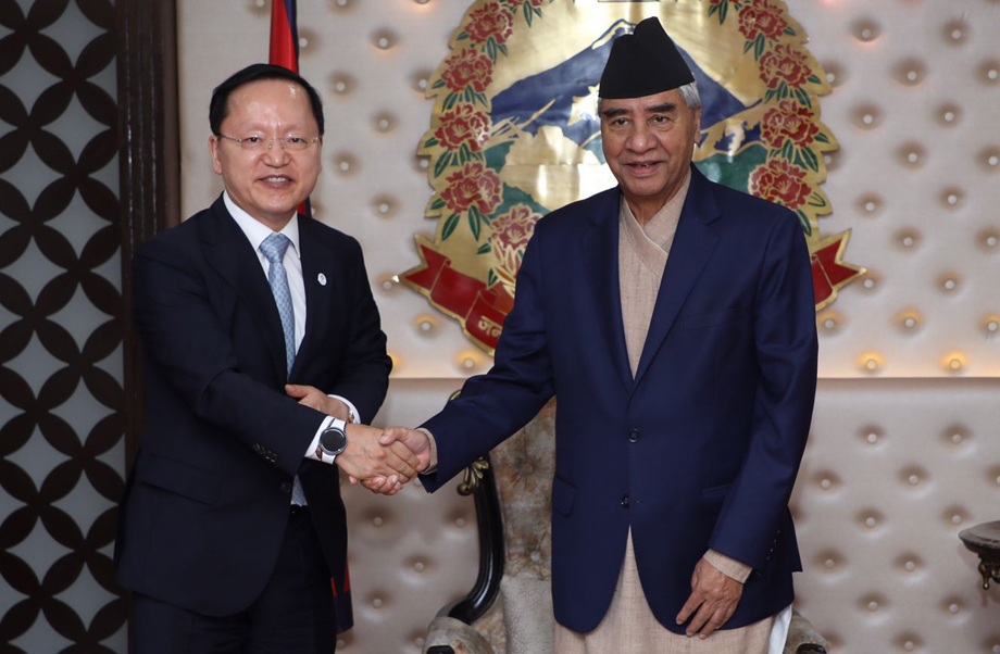 Samsung Electronics Global CFO HK Park speaks of Samsung’s strong commitment to Nepal