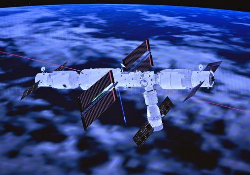 चीनको अन्तरिक्ष स्टेशन बाहिर कक्षीय कणहरू पत्ता लगाउने यन्त्र जडान