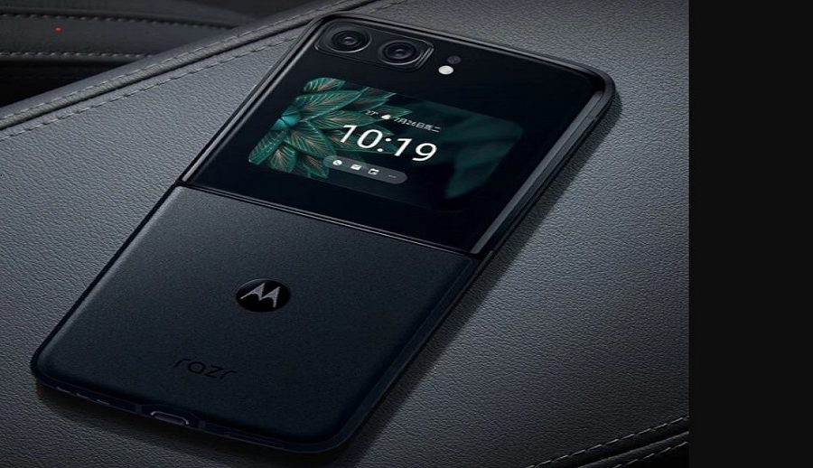 मोटोरोलाको नयाँ क्लामशेल स्मार्टफोन मोटो रेजर २०२० सार्वजनिक