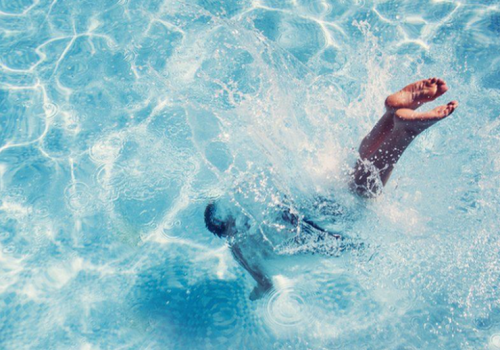 फ्रान्समा अघोषित पौडी पोखरीहरू पत्ता लगाउन आर्टिफिसियल इन्टेलिजेन्सको प्रयोग