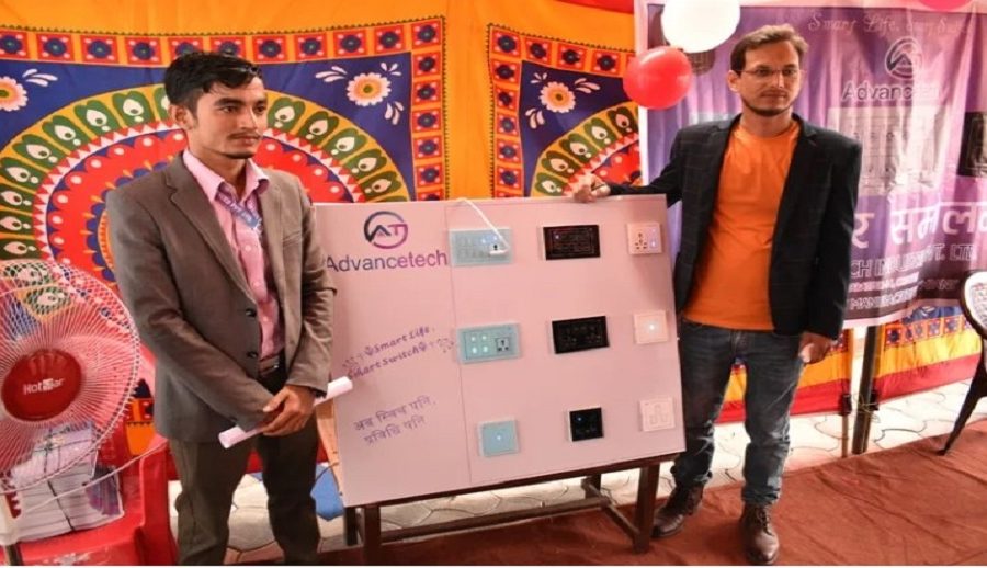 चितवनका युवाद्वारा ‘डिजिटल स्मार्ट स्वीच’ उत्पादन