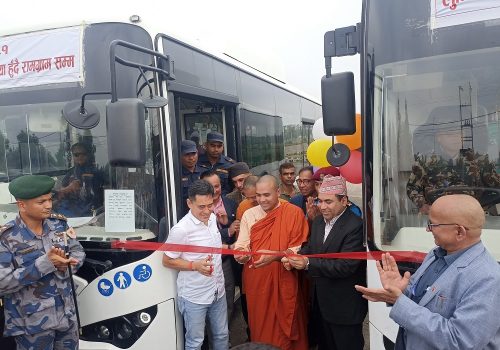 तीन वर्षदेखि थन्किएका बिजुली बस आजदेखि सञ्चालनमा