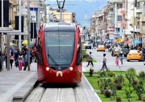 कुएन्कामा अल्स्टम ट्रामहरूले प्रति दिन १९ हजार यात्रु बोक्ने