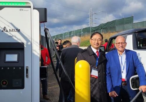 डेल्टा इलेक्ट्रोनिक्सले देखायो ४०० किलोवाटको ‘एक्स्ट्रिम फास्ट ईभी चार्जर’