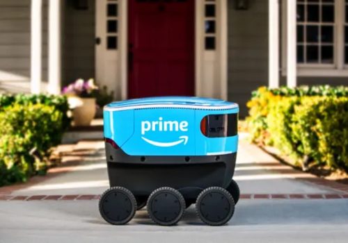 अमेजनले अब सार्वजनिकरूपमा स्काउट डेलिभरी रोबोटको परीक्षण नगर्ने