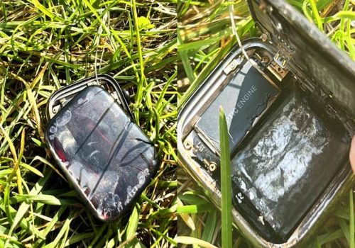 ग्राहकको नाडीमा तातेर पड्कियो एप्पल वाच, प्रयोगकर्तालाई कम्पनीले भन्यो -कसैलाई नभन्नु