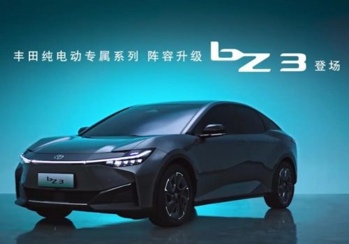 टोयोटाले टेस्ला जस्तै सुबिधाको आशा गर्दै सांघाईमा इभी प्लान्ट निर्माण गर्न खोजेको रिपोर्टको भनाई