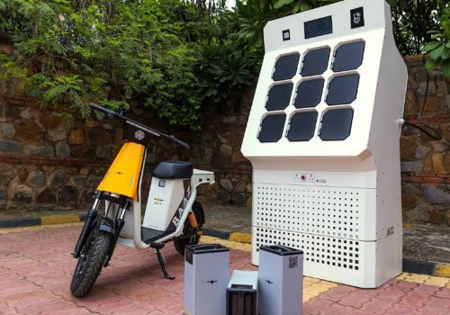 ब्याट्री परिवर्तन गर्न मिल्ने भारतीय इलेक्ट्रिक स्कुटर लन्च, १०० को किमी रेन्ज