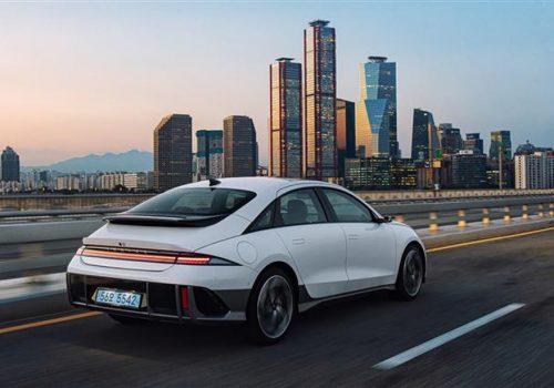 हुन्डाईले व्यवसायिक ईभीहरूलाई पुन: नामाकरण गरेर जीएमलाई बेच्ने