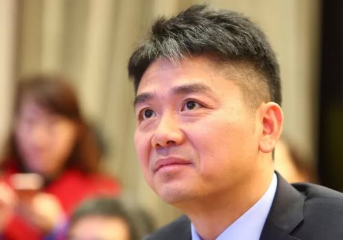 चिनियाँ ई-कमर्स जेडी डटकमका संस्थापक लिउले अमेरिकामा भएको बलात्कार मुद्दा सुल्झाए