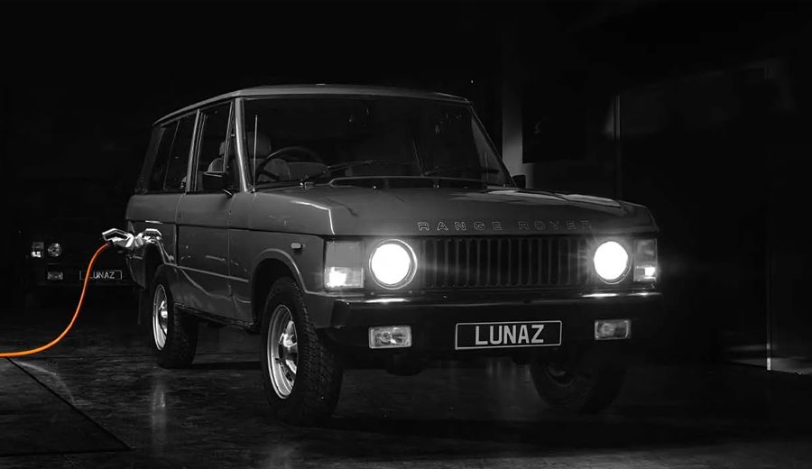 क्लासिक रेन्ज रोभर्सलाई इलेक्ट्रिक गाडीमा परिवर्तन गर्दै लुनाज डिजाइन
