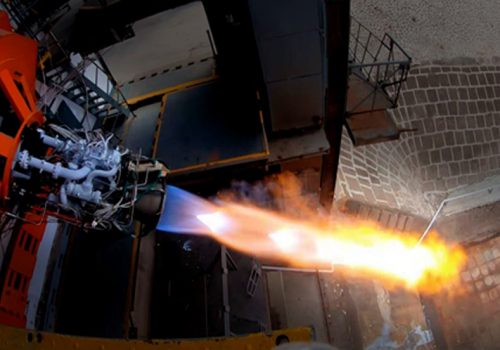 चीनको पहिलो लिक्विड प्रोपेलेन्ट रकेट इन्जिनको परीक्षण पूरा